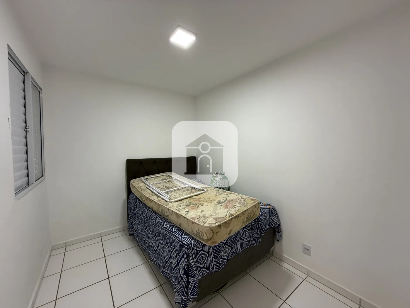 Alugar Apartamento / Padr&atilde;o em Uberl&acirc;ndia R$ 1.250,00 - Foto 12
