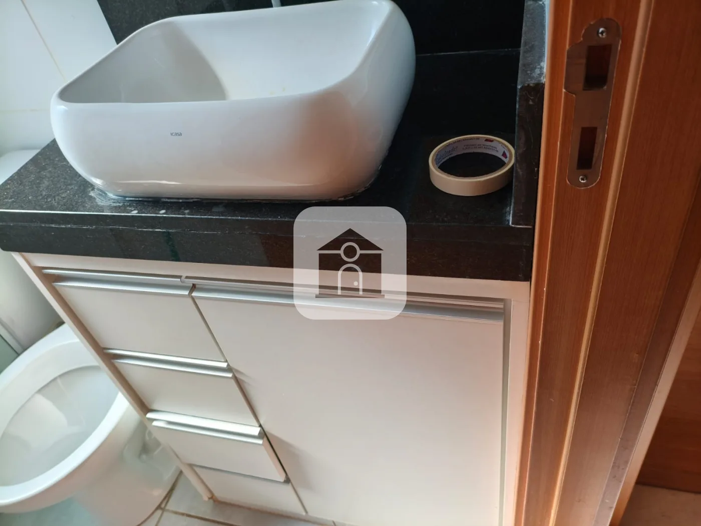 Alugar Apartamento / Padr&atilde;o em Uberlandia R$ 1.500,00 - Foto 1