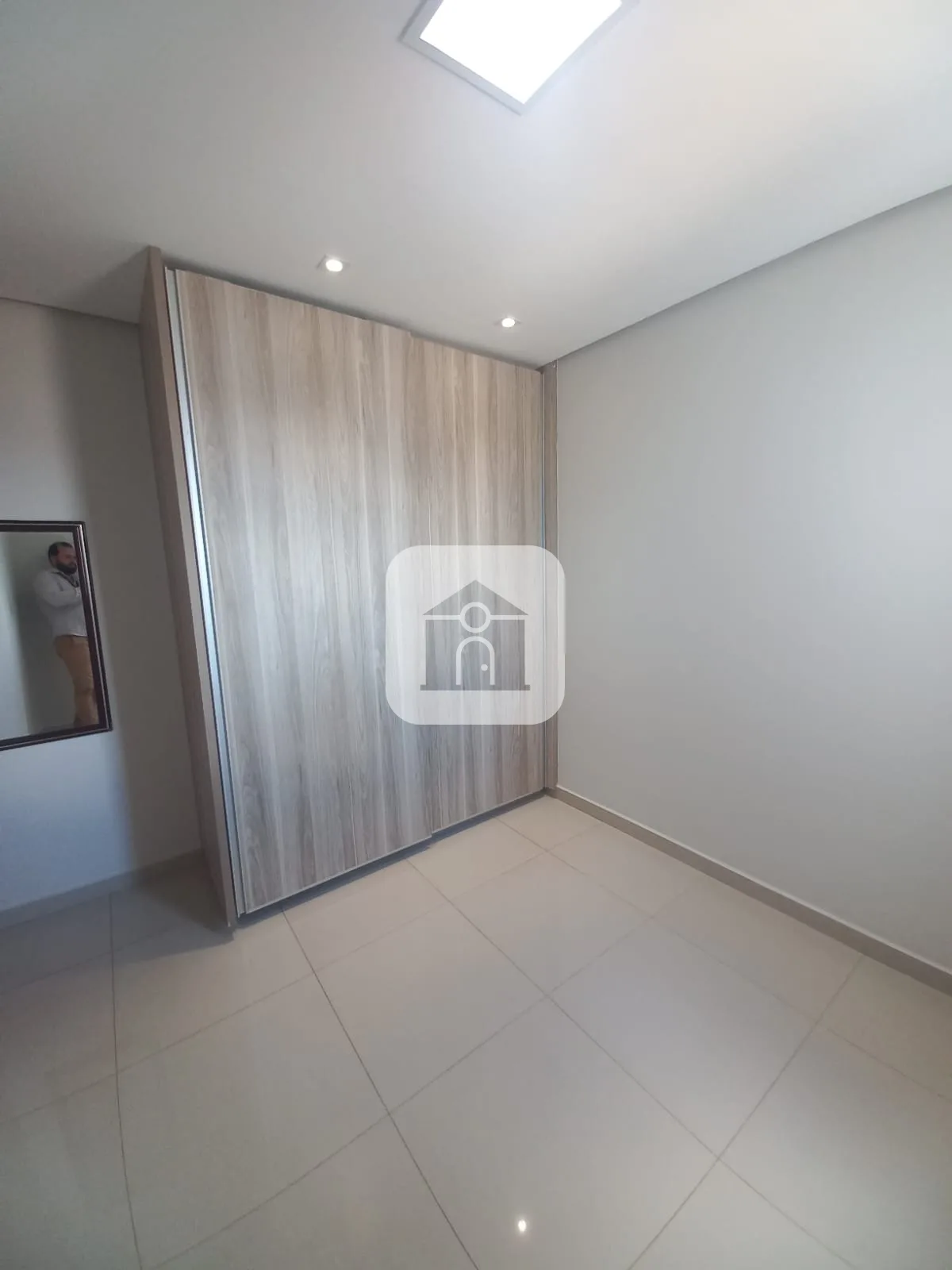 Alugar Apartamento / Padr&atilde;o em Uberlandia R$ 4.000,00 - Foto 7