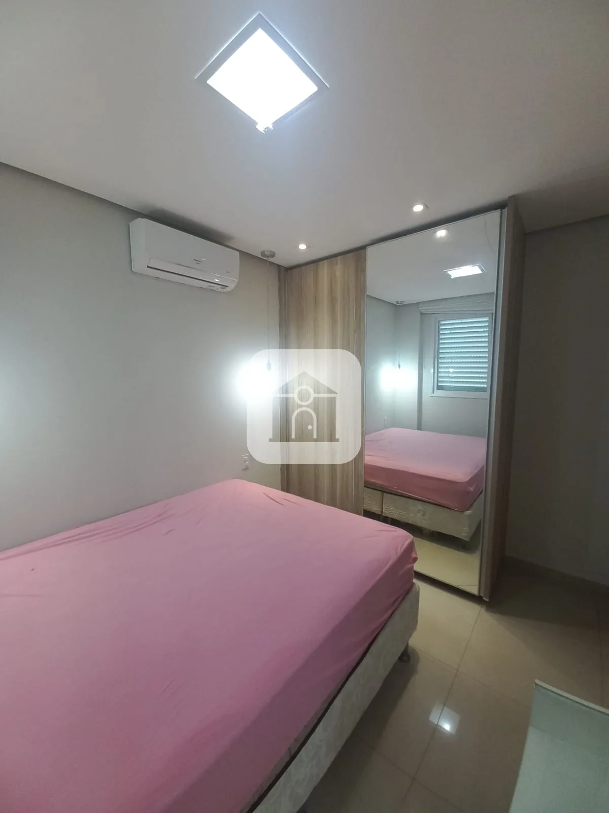 Alugar Apartamento / Padr&atilde;o em Uberlandia R$ 4.000,00 - Foto 16