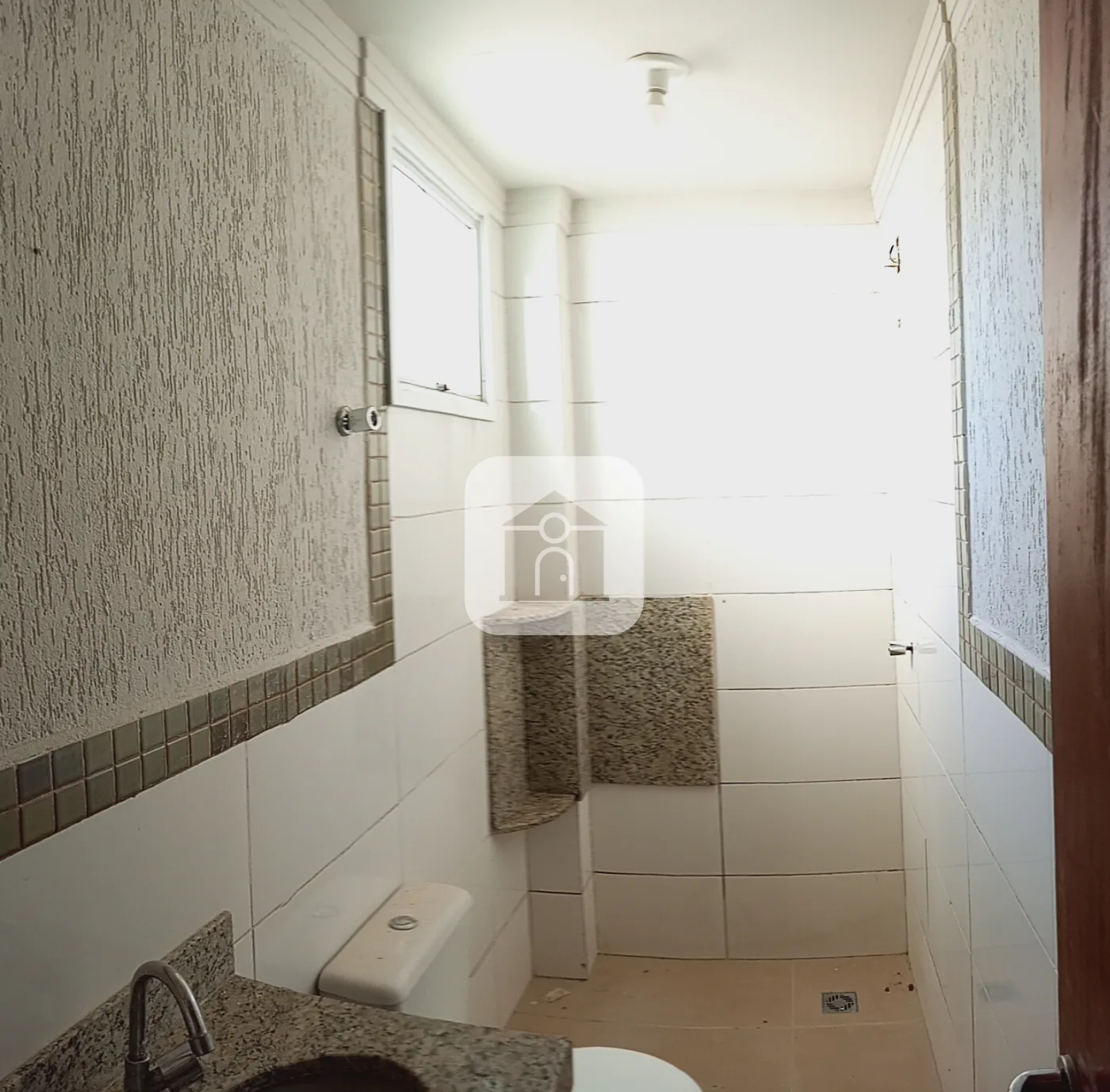 Alugar Apartamento / Sobrado em Uberl&acirc;ndia R$ 1.300,00 - Foto 8