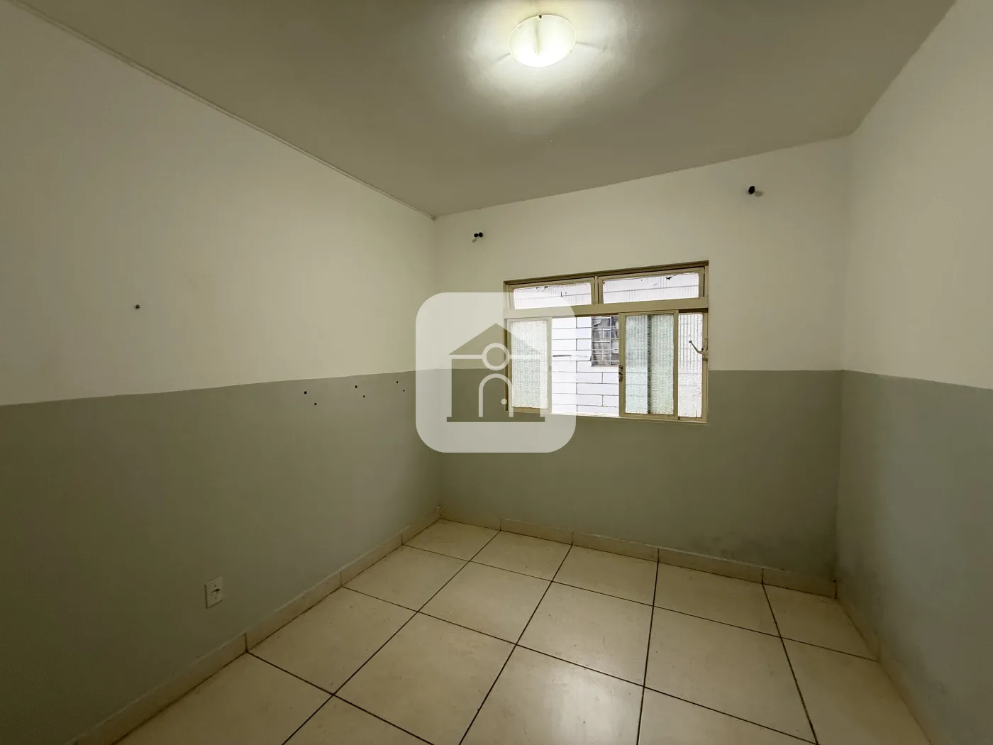 Alugar Casa / Padr&atilde;o em Uberl&acirc;ndia R$ 1.000,00 - Foto 9