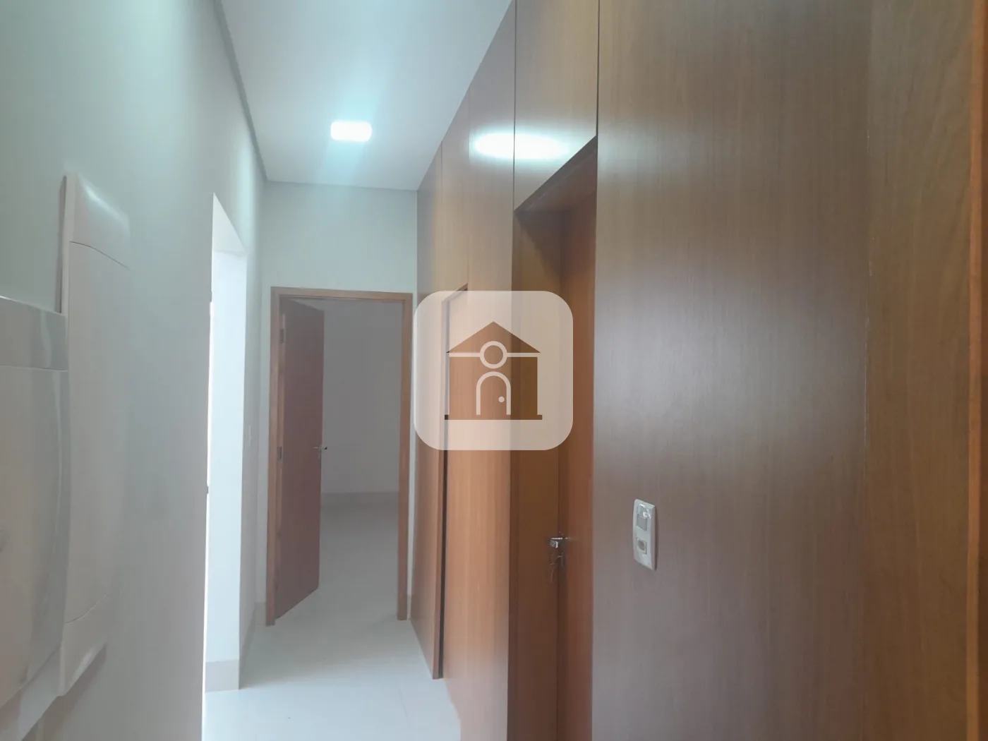 Comprar Casa / Padr&atilde;o em Uberl&acirc;ndia R$ 945.000,00 - Foto 5