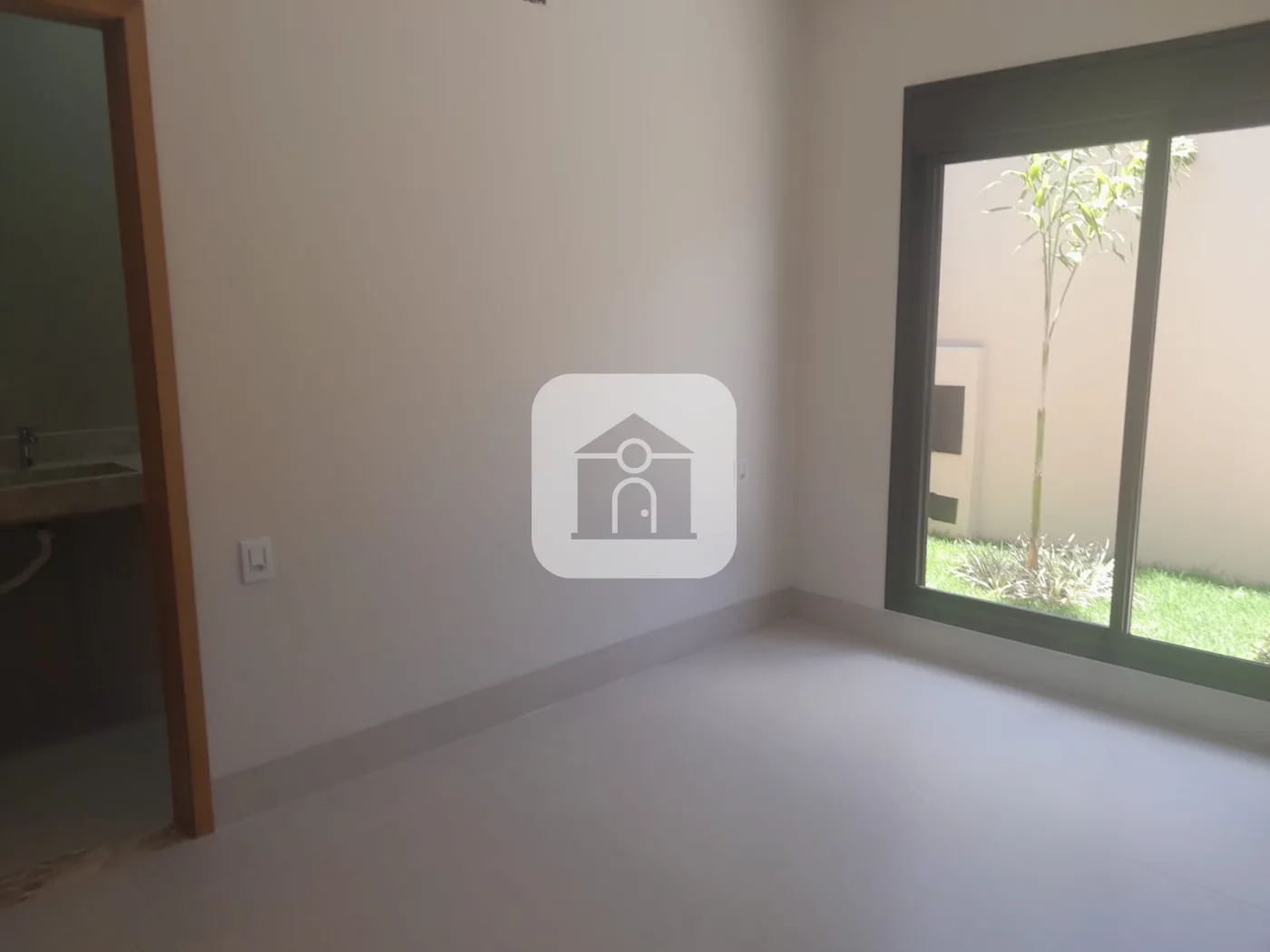 Comprar Casa / Padr&atilde;o em Uberl&acirc;ndia R$ 945.000,00 - Foto 9