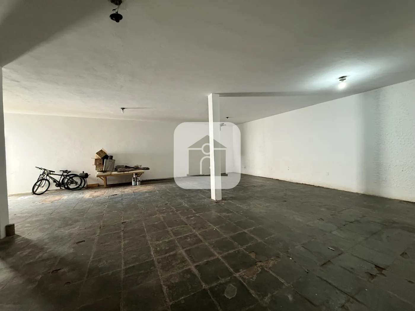 Alugar Comercial / C&ocirc;modo em Uberl&acirc;ndia R$ 1.800,00 - Foto 2