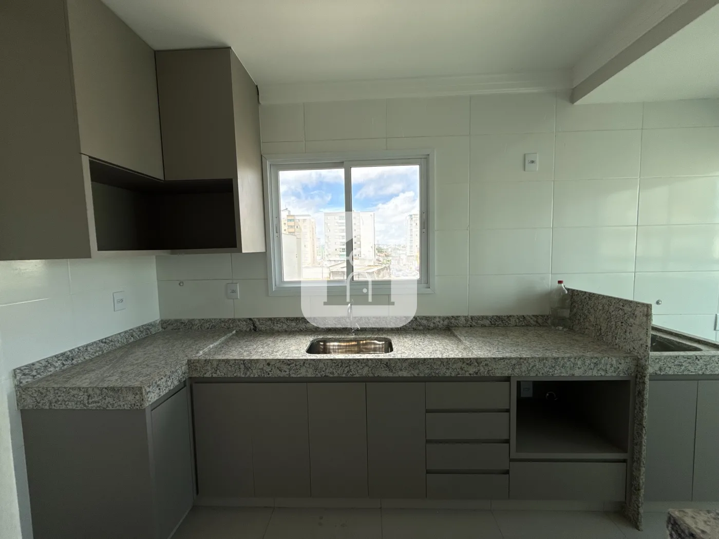 Alugar Apartamento / Padr&atilde;o em Uberl&acirc;ndia R$ 3.000,00 - Foto 17