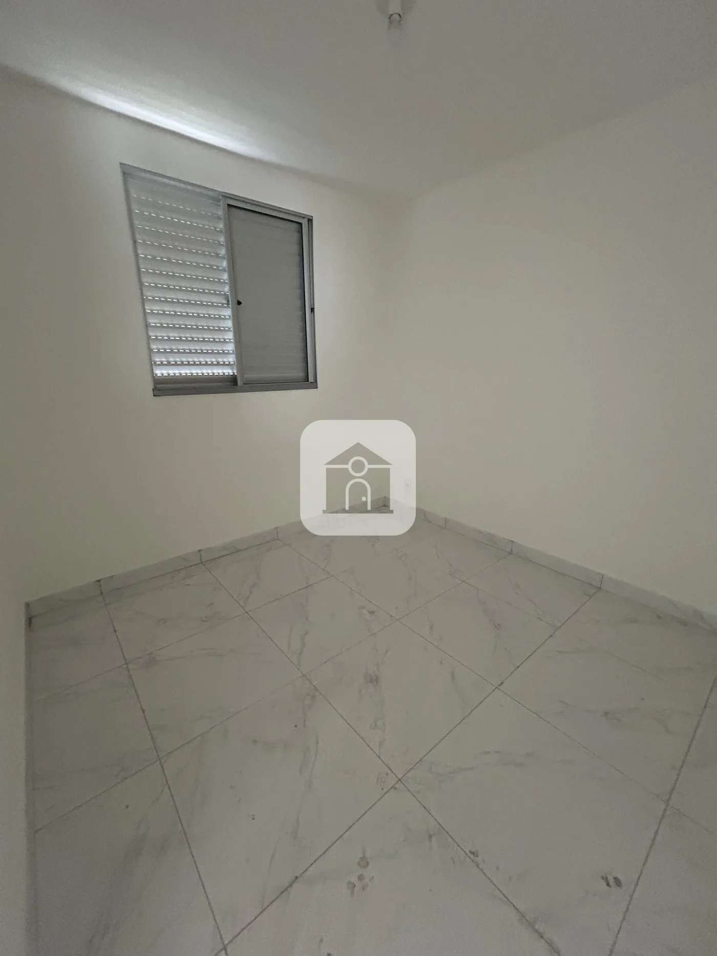 Comprar Apartamento / Padr&atilde;o em Uberl&acirc;ndia R$ 175.000,00 - Foto 3