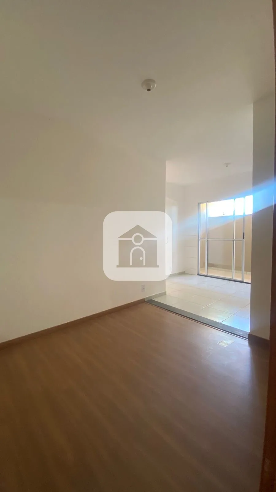 Alugar Apartamento / Padr&atilde;o em Uberl&acirc;ndia R$ 1.400,00 - Foto 4