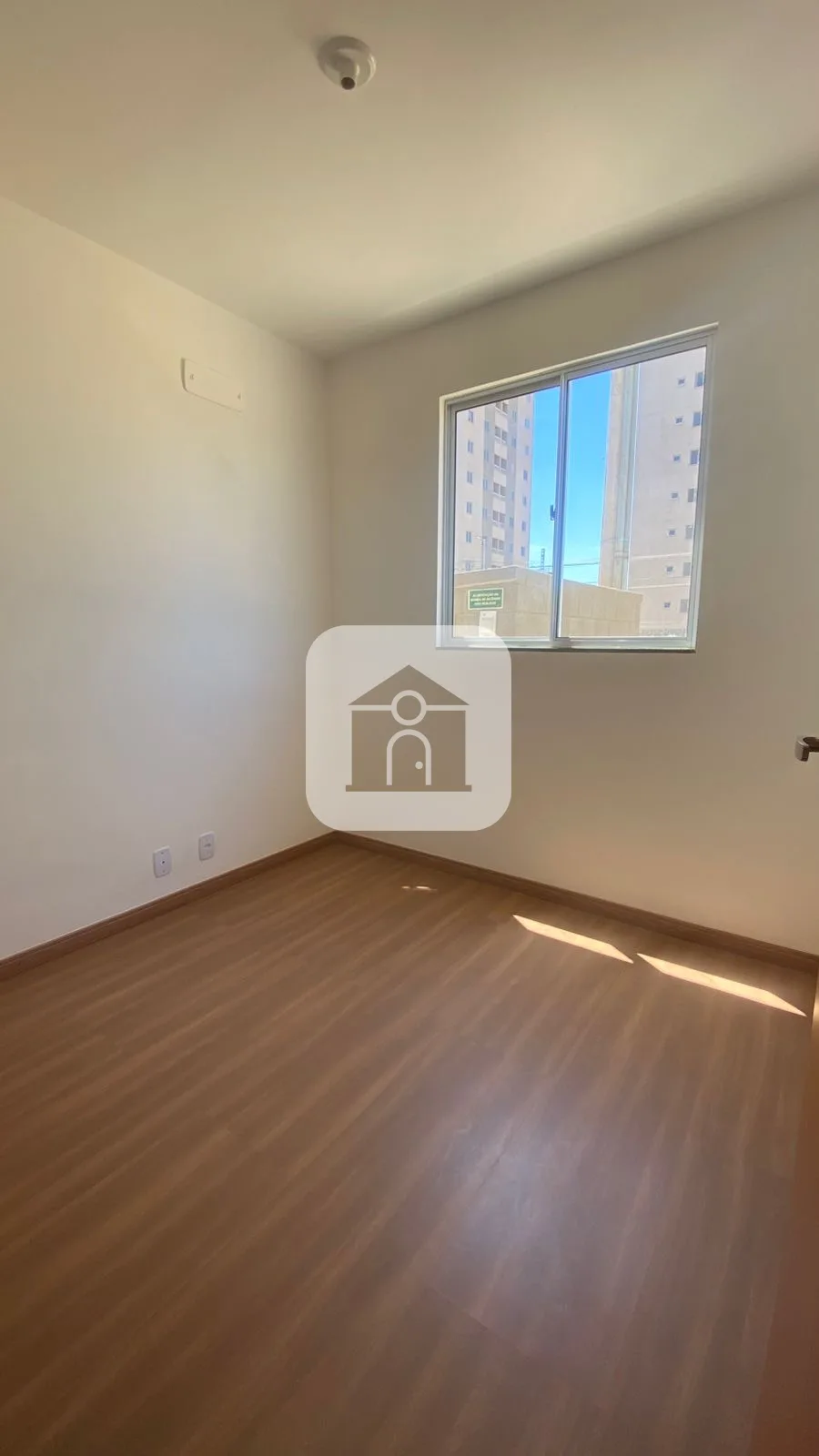 Alugar Apartamento / Padr&atilde;o em Uberl&acirc;ndia R$ 1.400,00 - Foto 5
