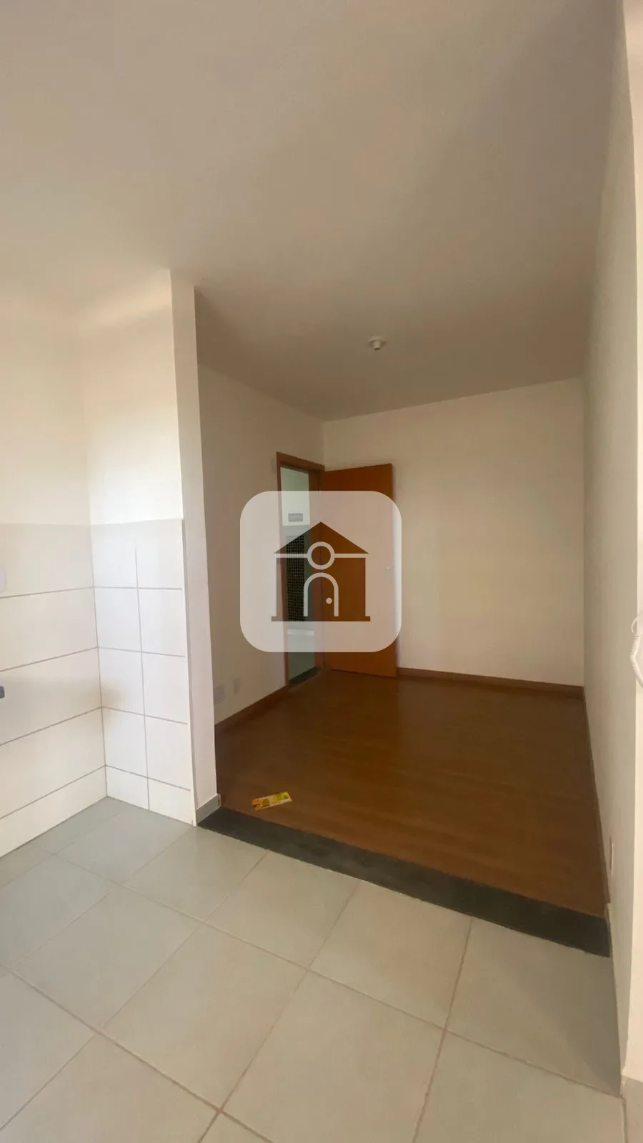 Alugar Apartamento / Padr&atilde;o em Uberl&acirc;ndia R$ 1.400,00 - Foto 8