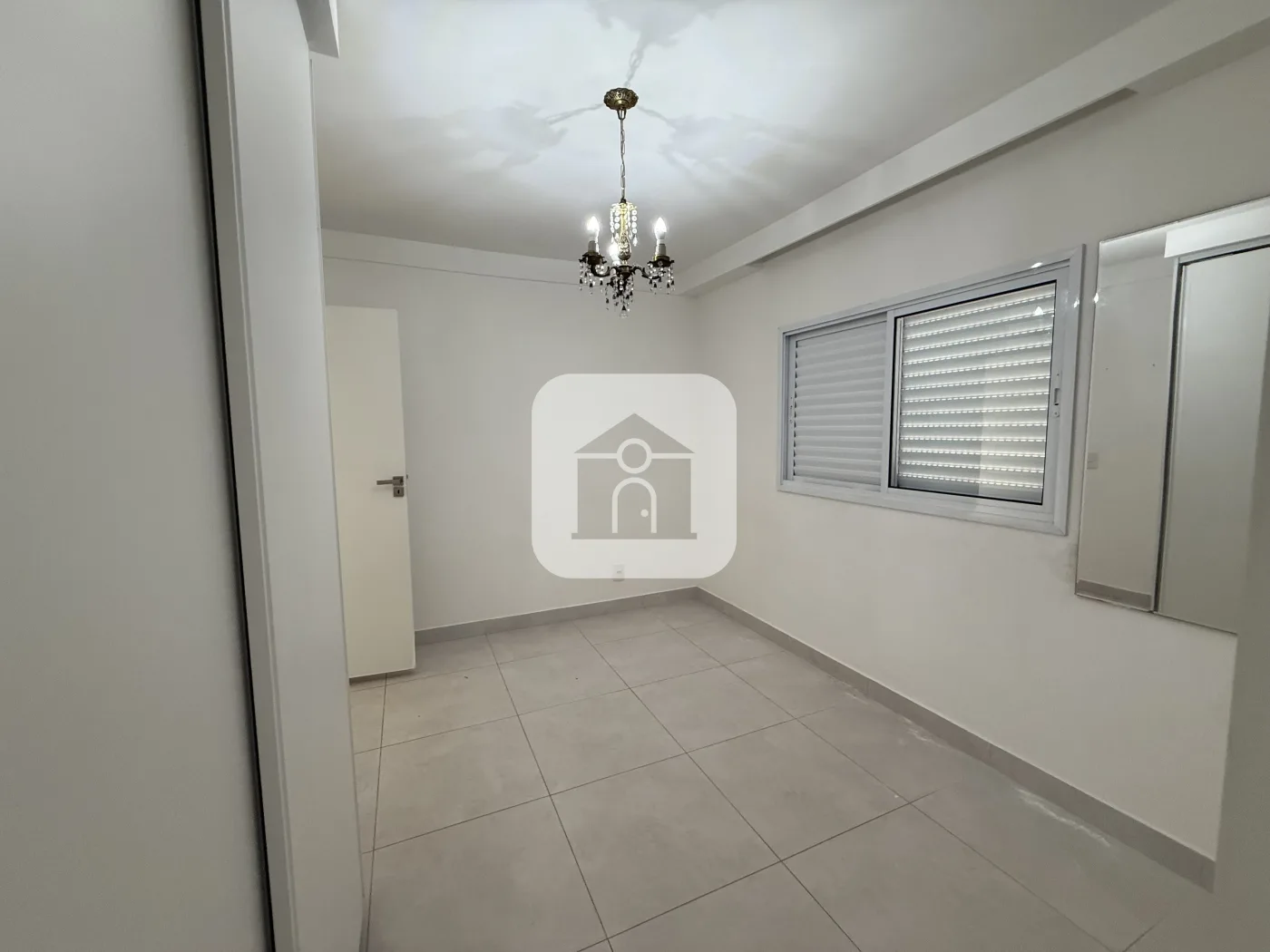 Alugar Casa / Padr&atilde;o em Uberl&acirc;ndia R$ 6.500,00 - Foto 7