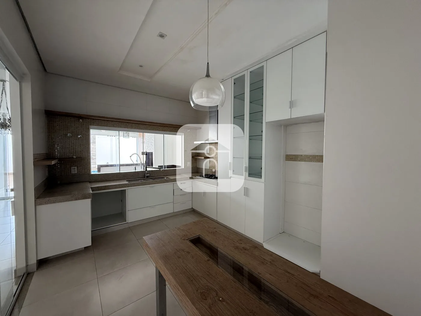 Alugar Casa / Padr&atilde;o em Uberl&acirc;ndia R$ 6.500,00 - Foto 16