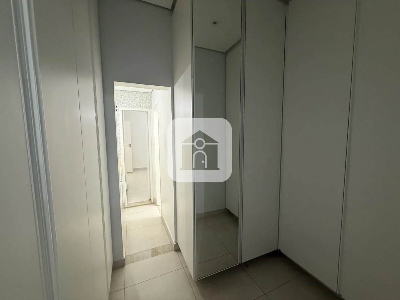 Alugar Casa / Padr&atilde;o em Uberl&acirc;ndia R$ 6.500,00 - Foto 18