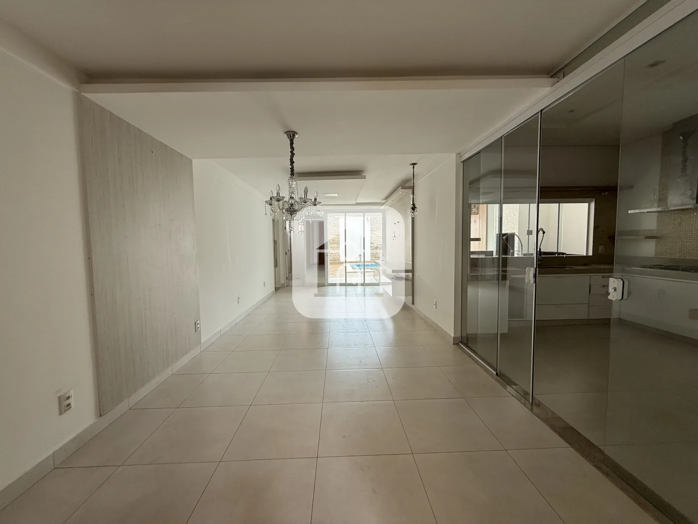 Alugar Casa / Padr&atilde;o em Uberl&acirc;ndia R$ 6.500,00 - Foto 30