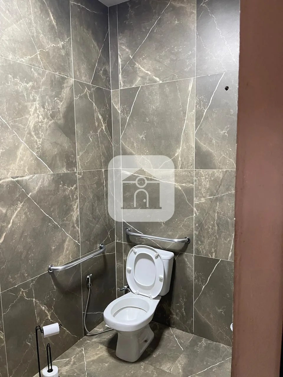 Alugar Comercial / Galp&atilde;o em Uberl&acirc;ndia R$ 20.000,00 - Foto 6
