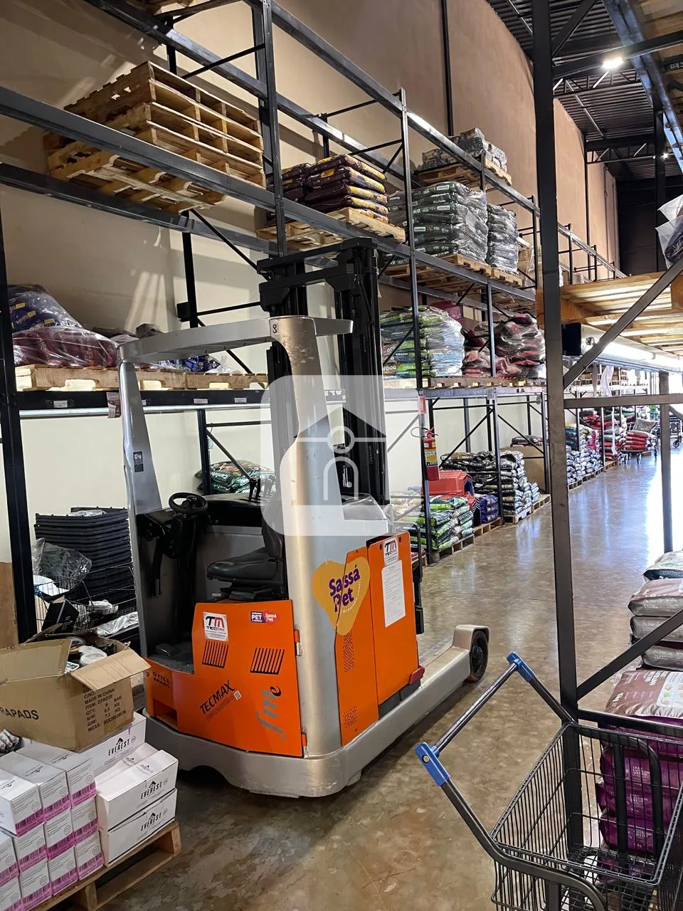 Alugar Comercial / Galp&atilde;o em Uberl&acirc;ndia R$ 20.000,00 - Foto 11