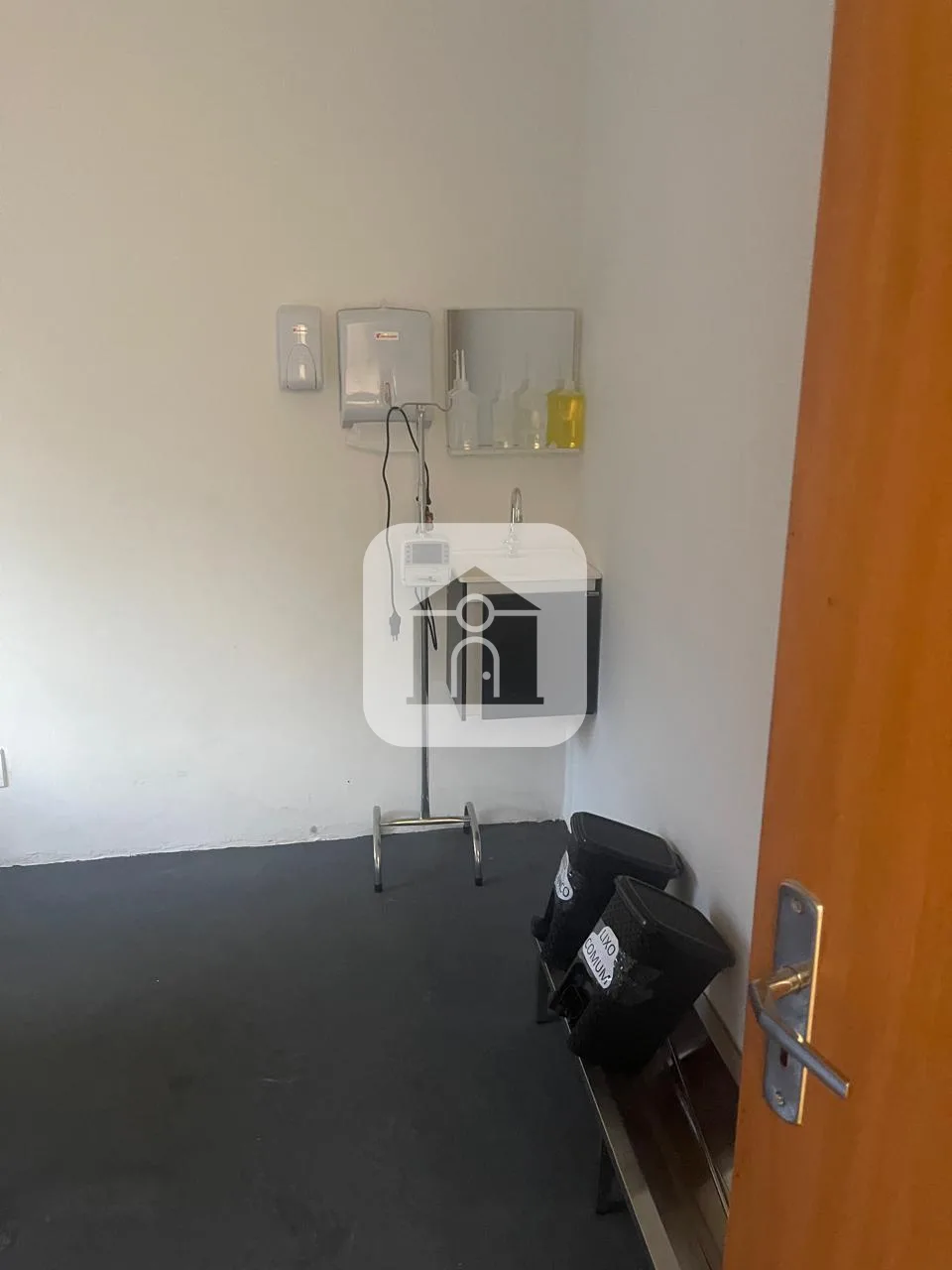 Alugar Comercial / Casa Comercial em Uberl&acirc;ndia R$ 9.000,00 - Foto 1