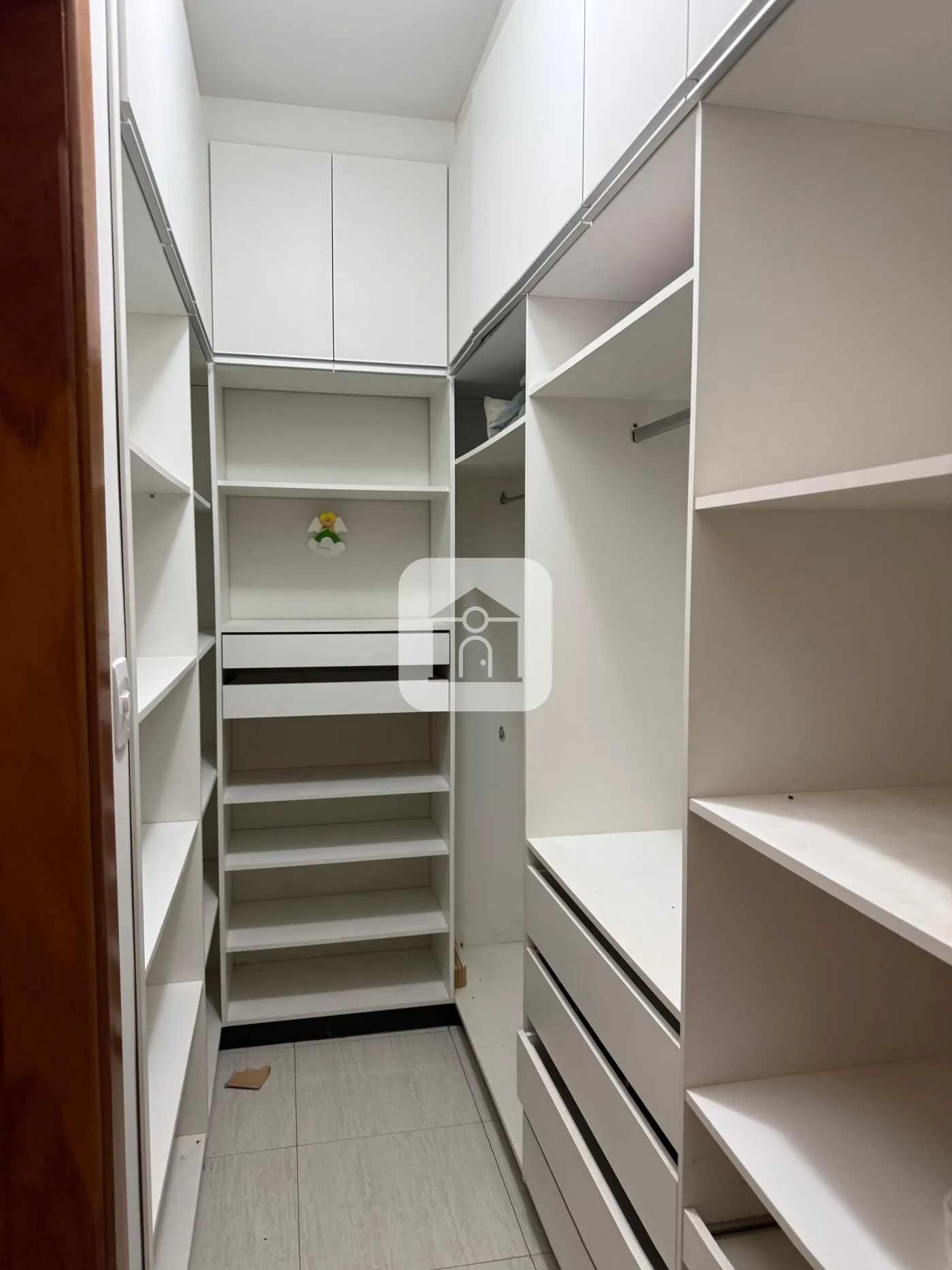 Alugar Casa / Padr&atilde;o em Uberl&acirc;ndia R$ 5.500,00 - Foto 3