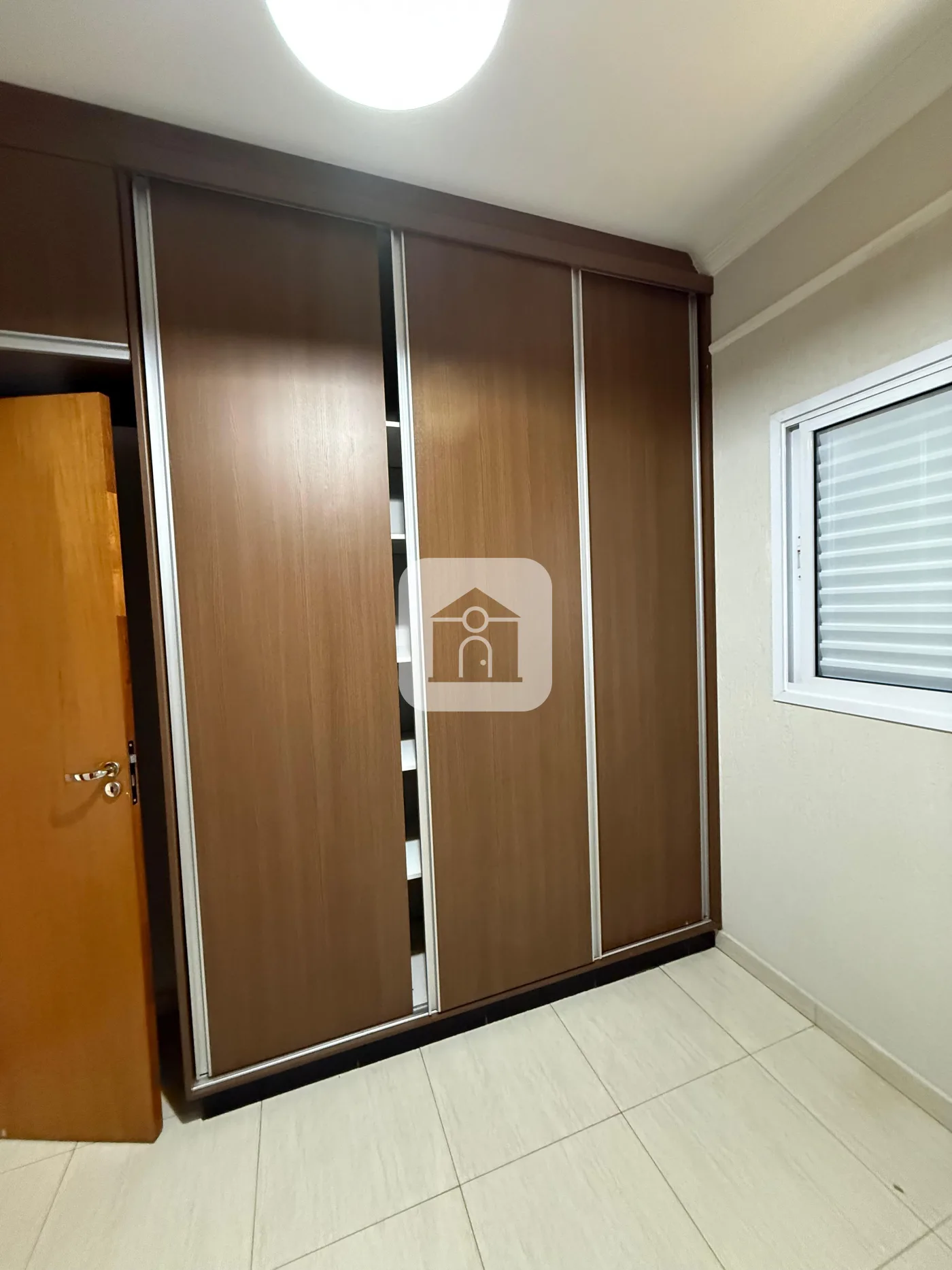 Alugar Casa / Padr&atilde;o em Uberl&acirc;ndia R$ 5.500,00 - Foto 8