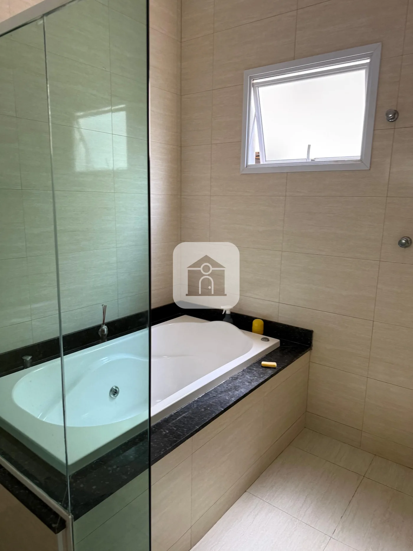 Alugar Casa / Padr&atilde;o em Uberl&acirc;ndia R$ 5.500,00 - Foto 10