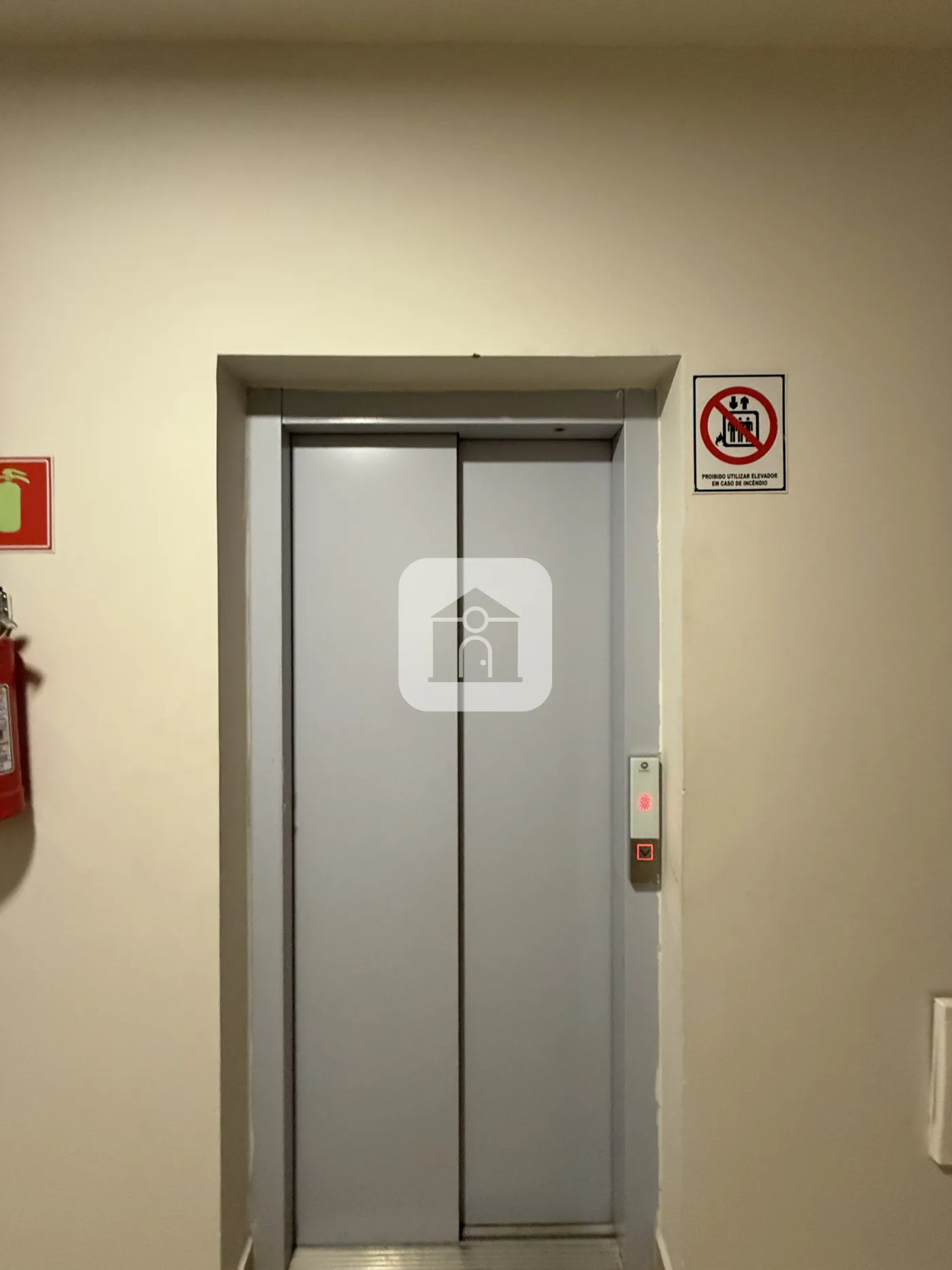 Alugar Apartamento / Padr&atilde;o em Uberlandia R$ 2.300,00 - Foto 6