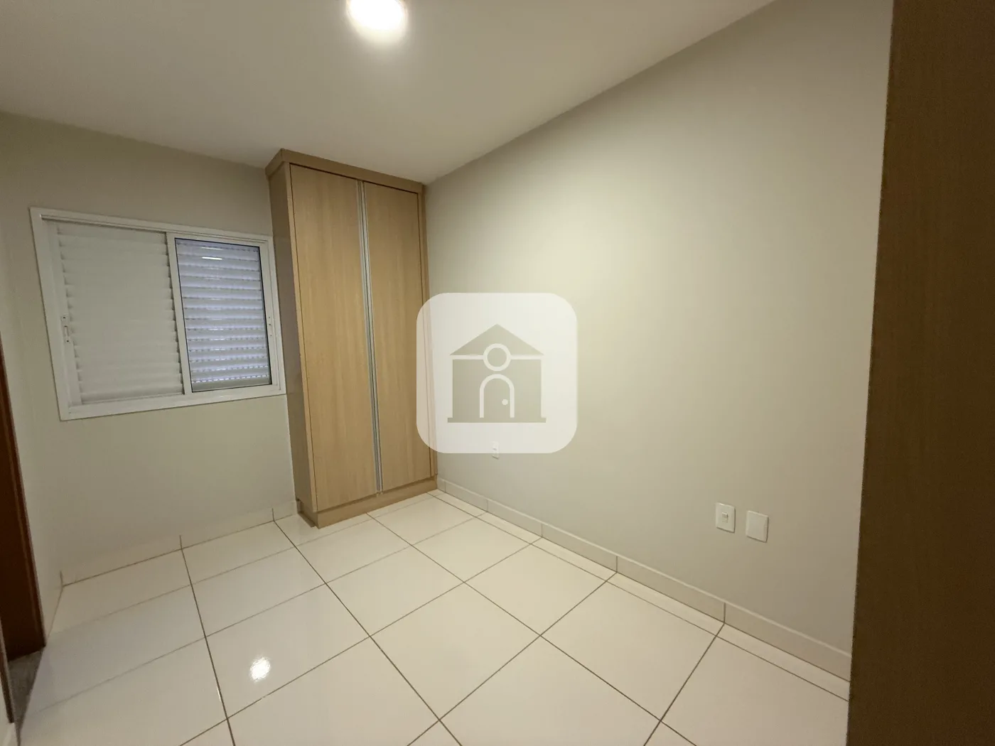 Alugar Apartamento / Padr&atilde;o em Uberlandia R$ 2.300,00 - Foto 10