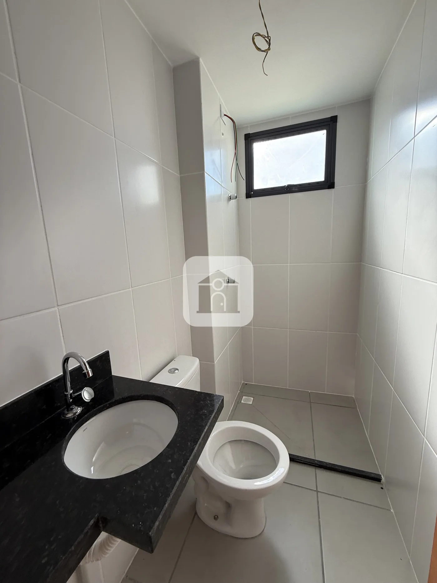 Alugar Apartamento / Padr&atilde;o em Uberl&acirc;ndia R$ 1.000,00 - Foto 3