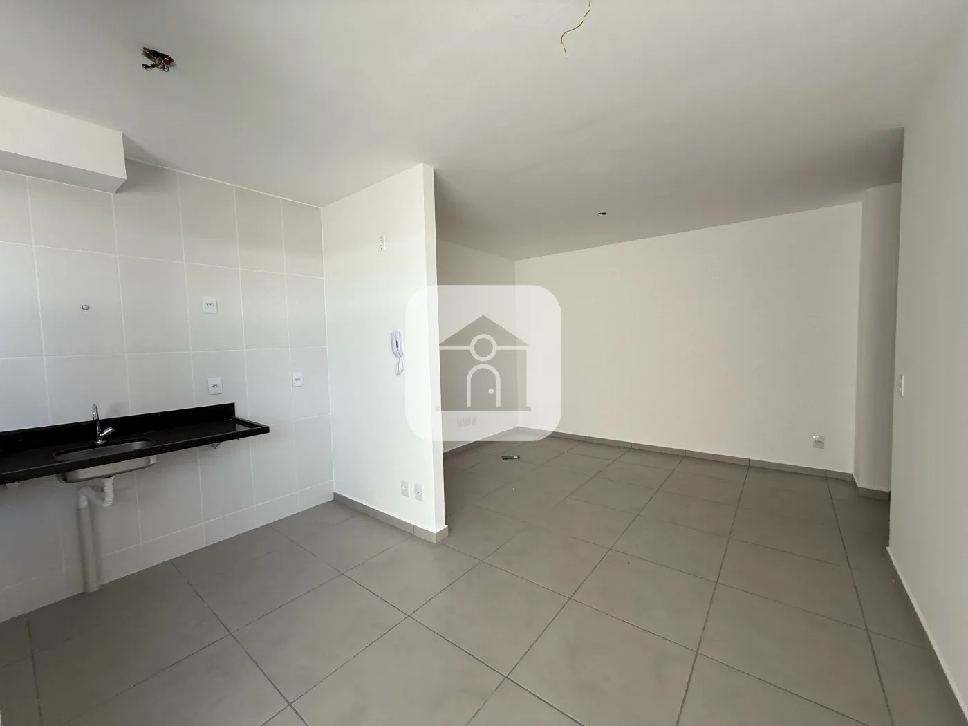 Alugar Apartamento / Padr&atilde;o em Uberl&acirc;ndia R$ 1.000,00 - Foto 8