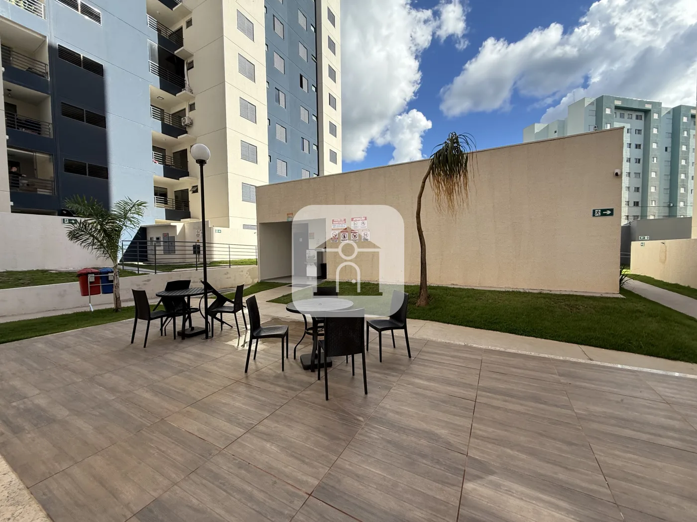 Alugar Apartamento / Padr&atilde;o em Uberl&acirc;ndia R$ 1.000,00 - Foto 10