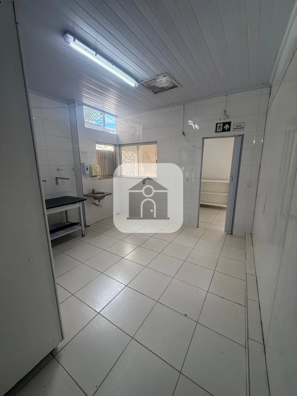 Alugar Comercial / Casa Comercial em Araguari R$ 3.500,00 - Foto 7