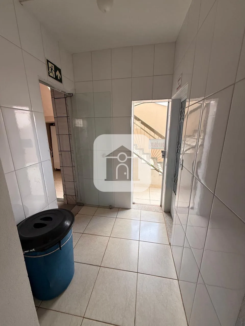 Alugar Comercial / Casa Comercial em Araguari R$ 3.500,00 - Foto 16