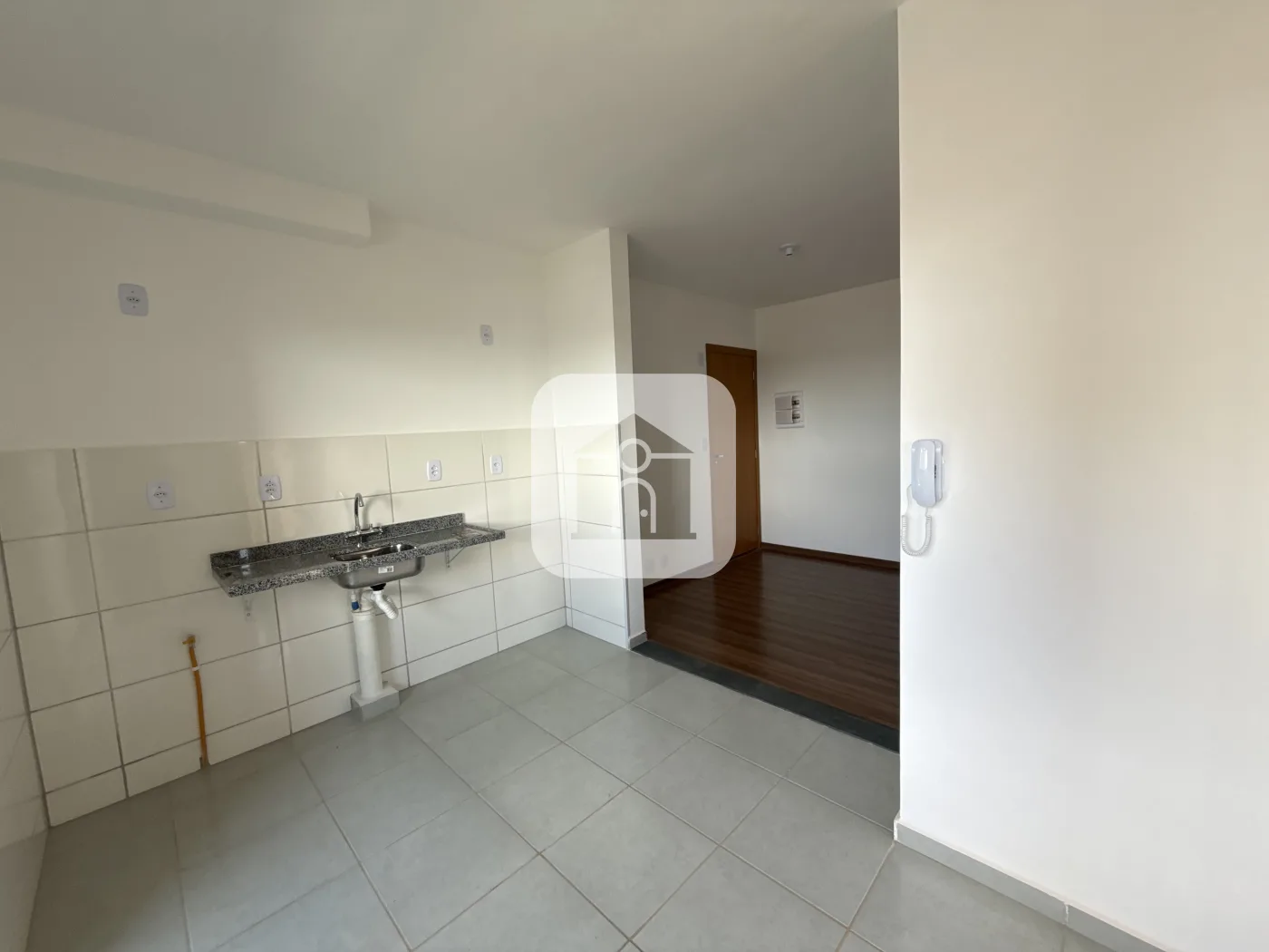 Alugar Apartamento / Padr&atilde;o em Uberl&acirc;ndia R$ 1.300,00 - Foto 1