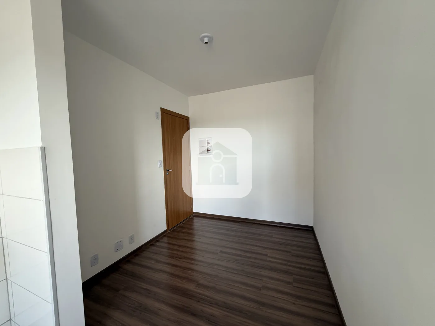 Alugar Apartamento / Padr&atilde;o em Uberl&acirc;ndia R$ 1.300,00 - Foto 8