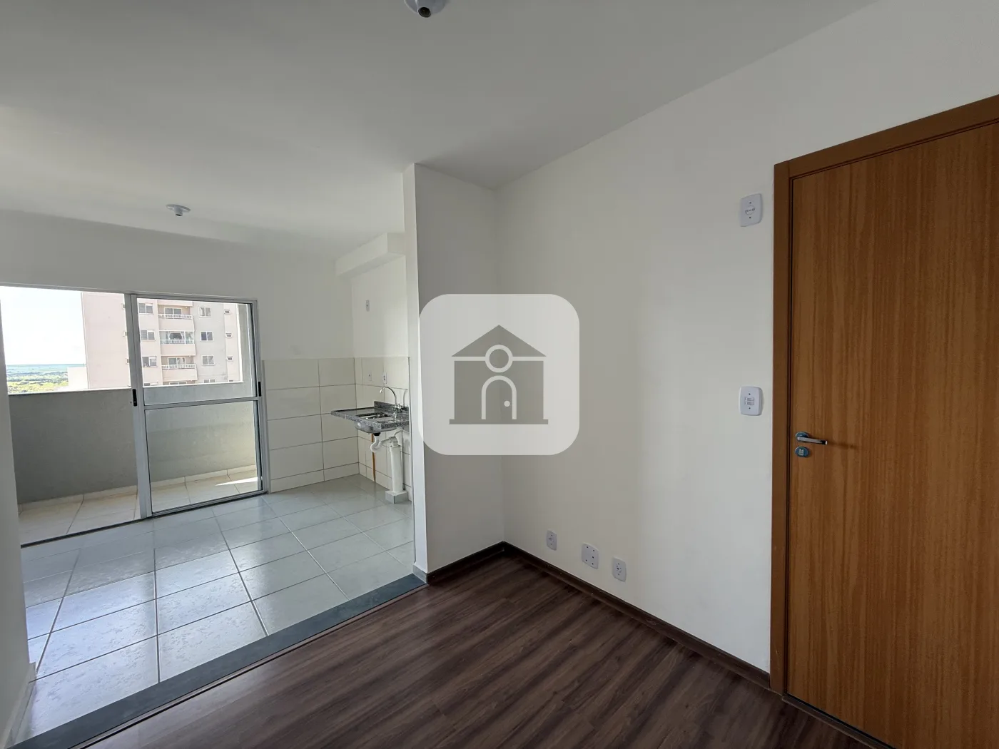 Alugar Apartamento / Padr&atilde;o em Uberl&acirc;ndia R$ 1.300,00 - Foto 4