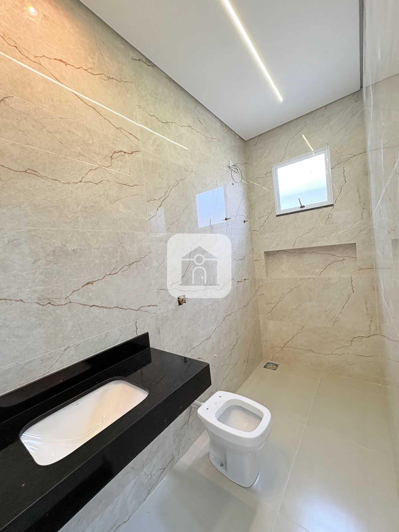 Comprar Casa / Padr&atilde;o em Uberl&acirc;ndia R$ 600.000,00 - Foto 20