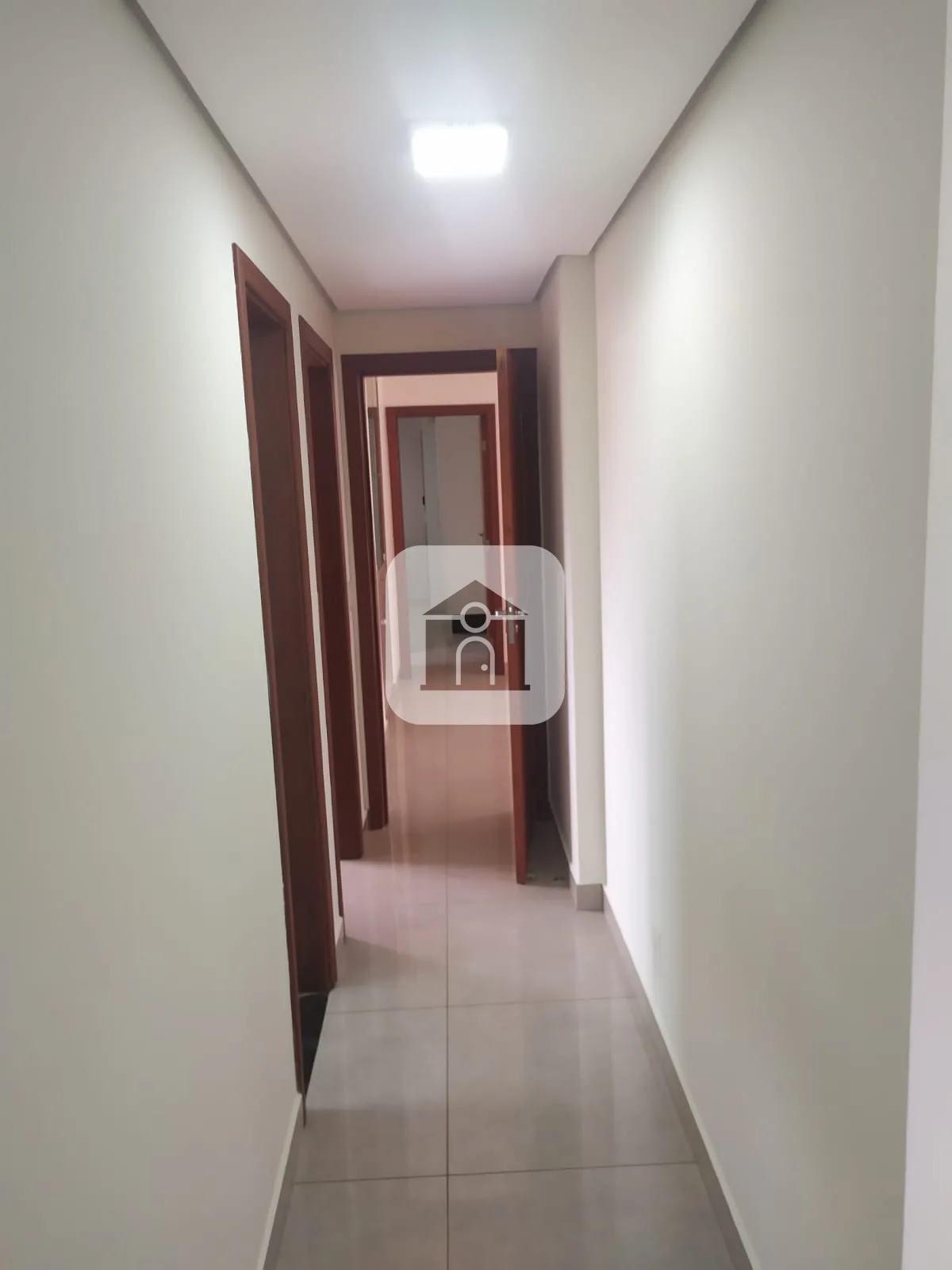 Alugar Apartamento / Padr&atilde;o em Uberl&acirc;ndia R$ 4.400,00 - Foto 5