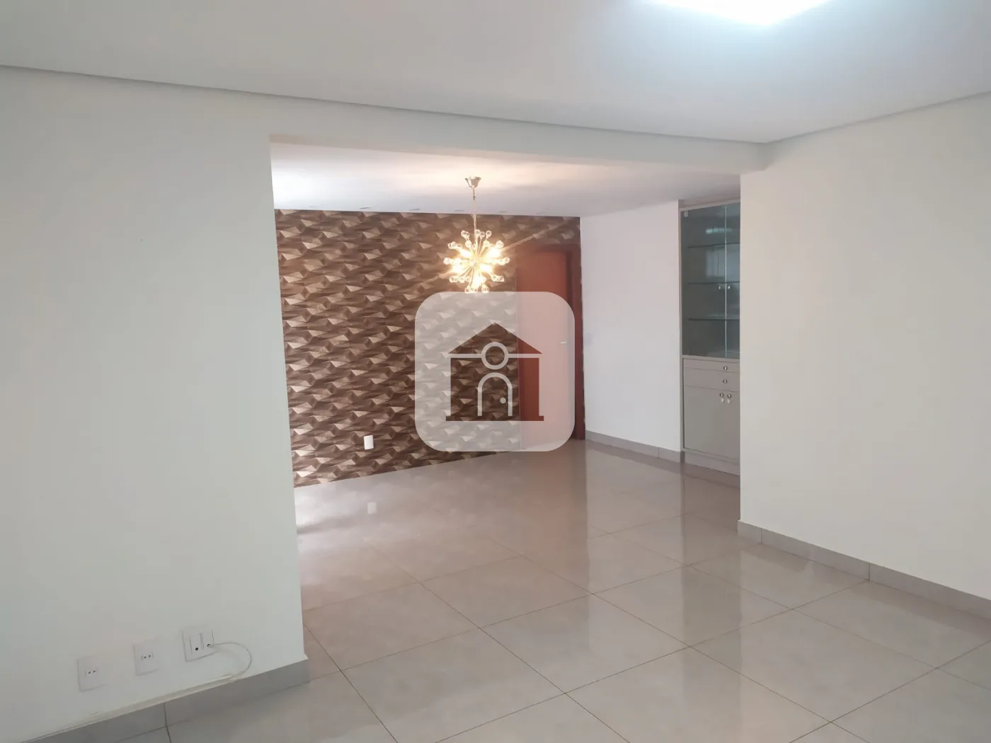 Alugar Apartamento / Padr&atilde;o em Uberl&acirc;ndia R$ 4.400,00 - Foto 14