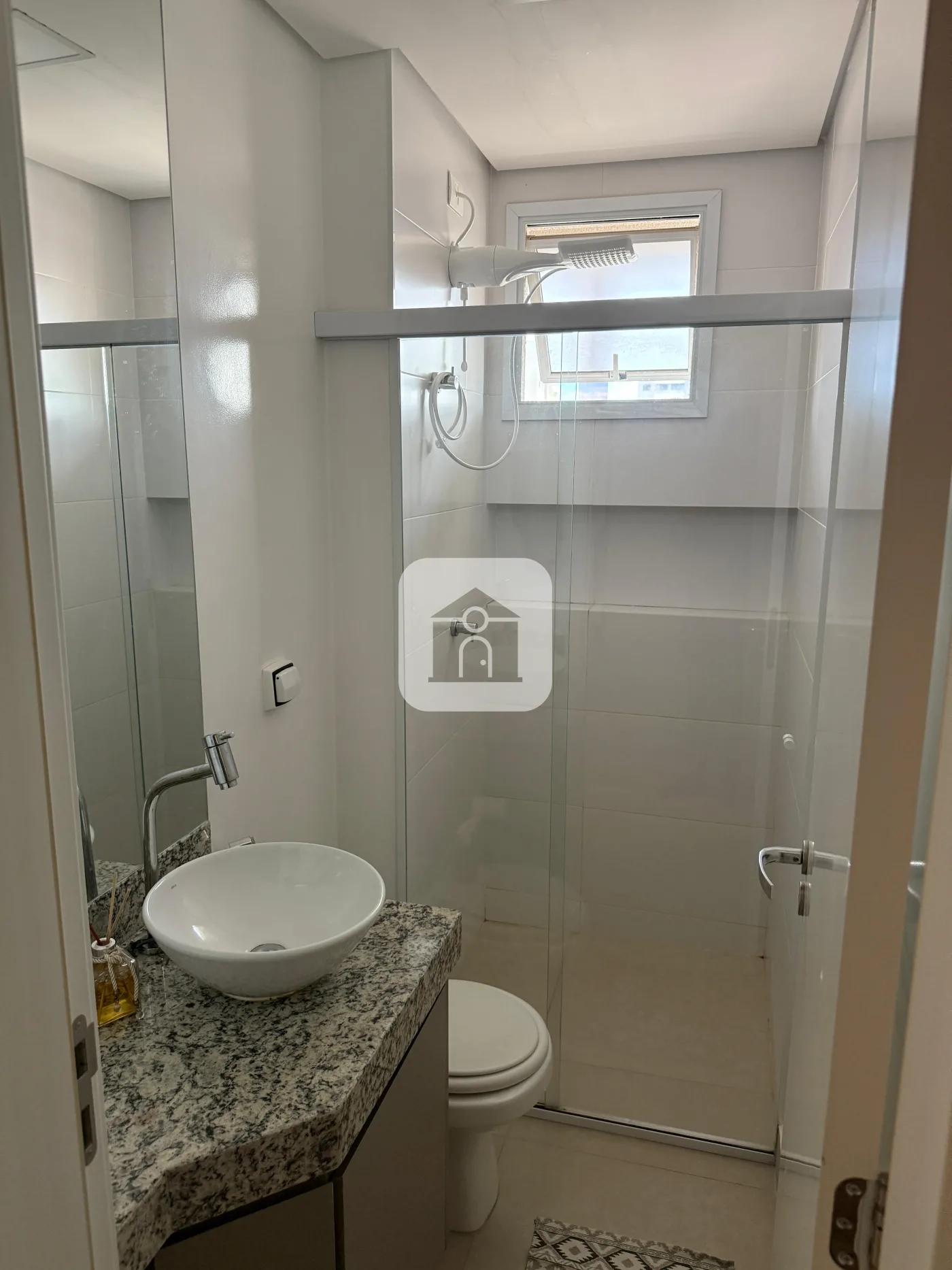 Alugar Apartamento / Padr&atilde;o em Uberlandia R$ 3.800,00 - Foto 27
