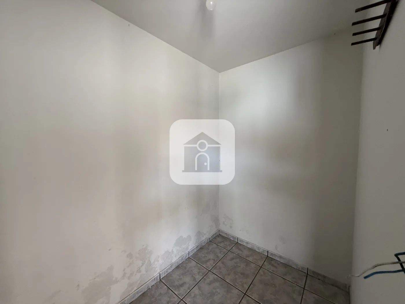 Alugar Casa / Padr&atilde;o em Uberl&acirc;ndia R$ 2.900,00 - Foto 1