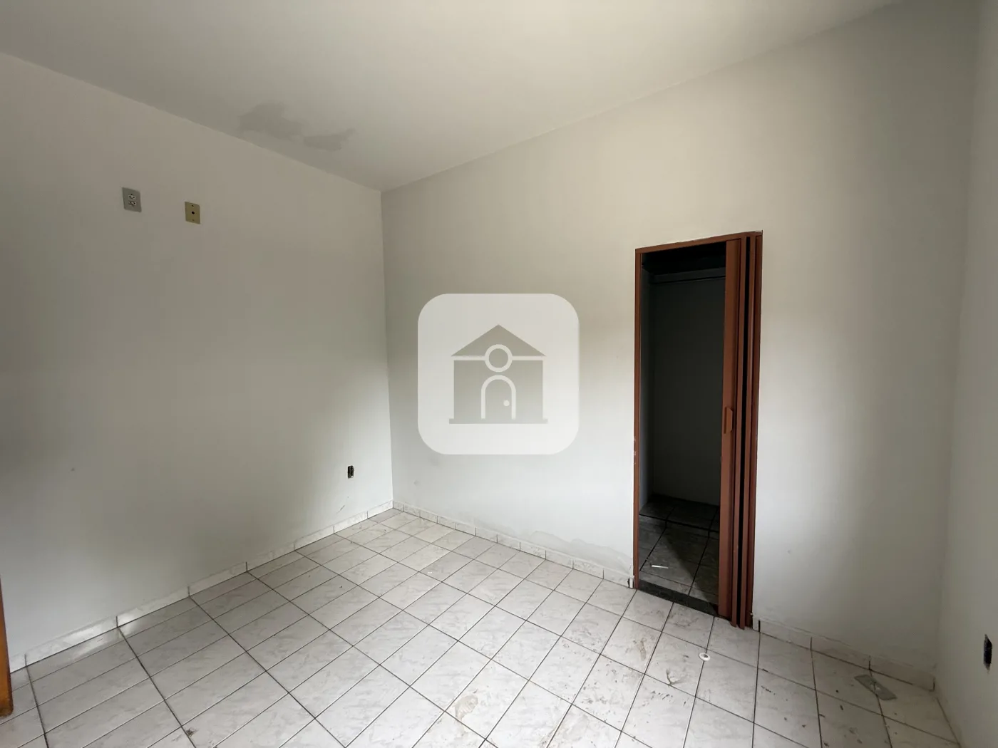 Alugar Casa / Padr&atilde;o em Uberl&acirc;ndia R$ 2.900,00 - Foto 3