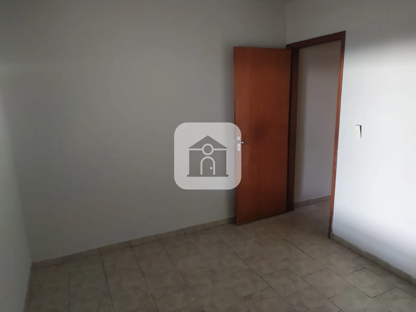 Alugar Casa / Padr&atilde;o em Uberl&acirc;ndia R$ 2.200,00 - Foto 5