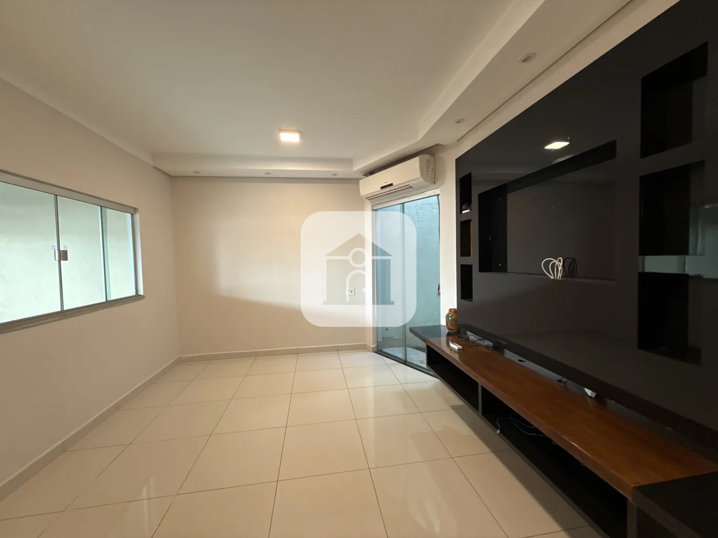 Alugar Casa / Padr&atilde;o em Uberl&acirc;ndia R$ 2.900,00 - Foto 8