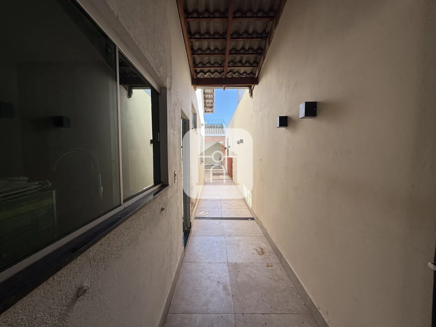 Alugar Casa / Padr&atilde;o em Uberl&acirc;ndia R$ 2.900,00 - Foto 22