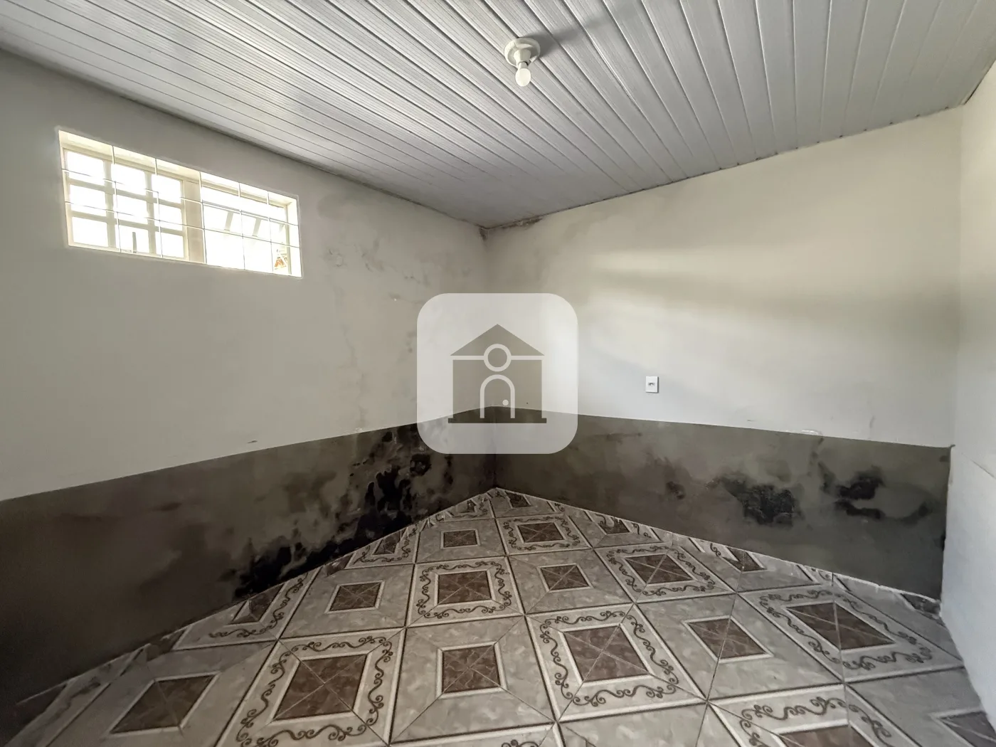 Alugar Casa / Padr&atilde;o em Uberl&acirc;ndia R$ 1.600,00 - Foto 4