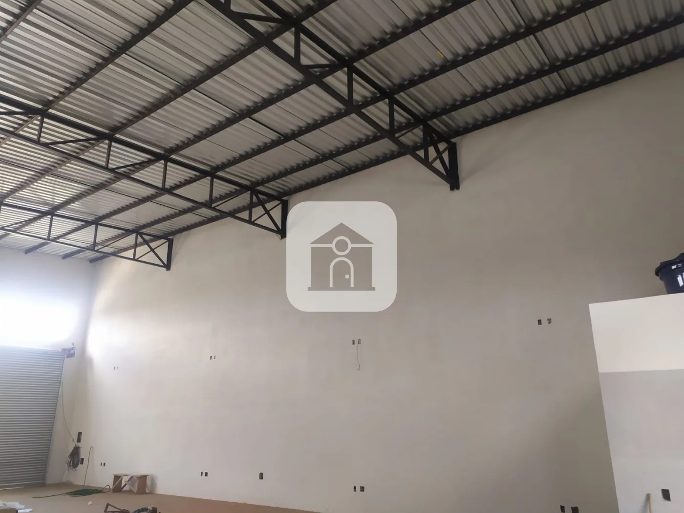 Alugar Comercial / Galp&atilde;o em Uberl&acirc;ndia R$ 4.000,00 - Foto 4