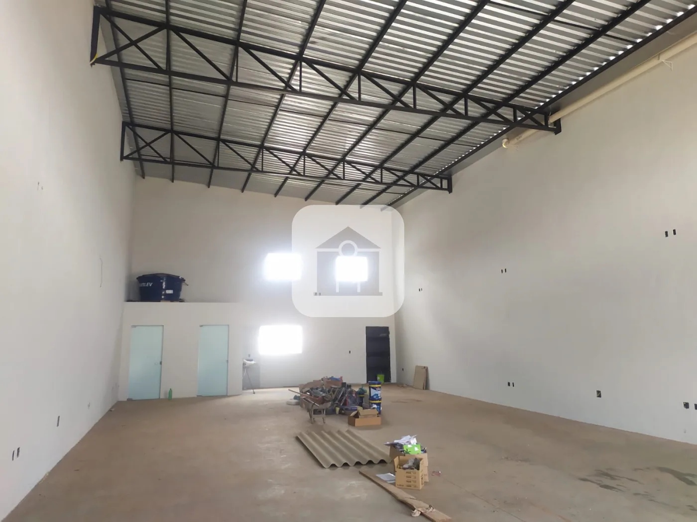 Alugar Comercial / Galp&atilde;o em Uberl&acirc;ndia R$ 4.000,00 - Foto 5