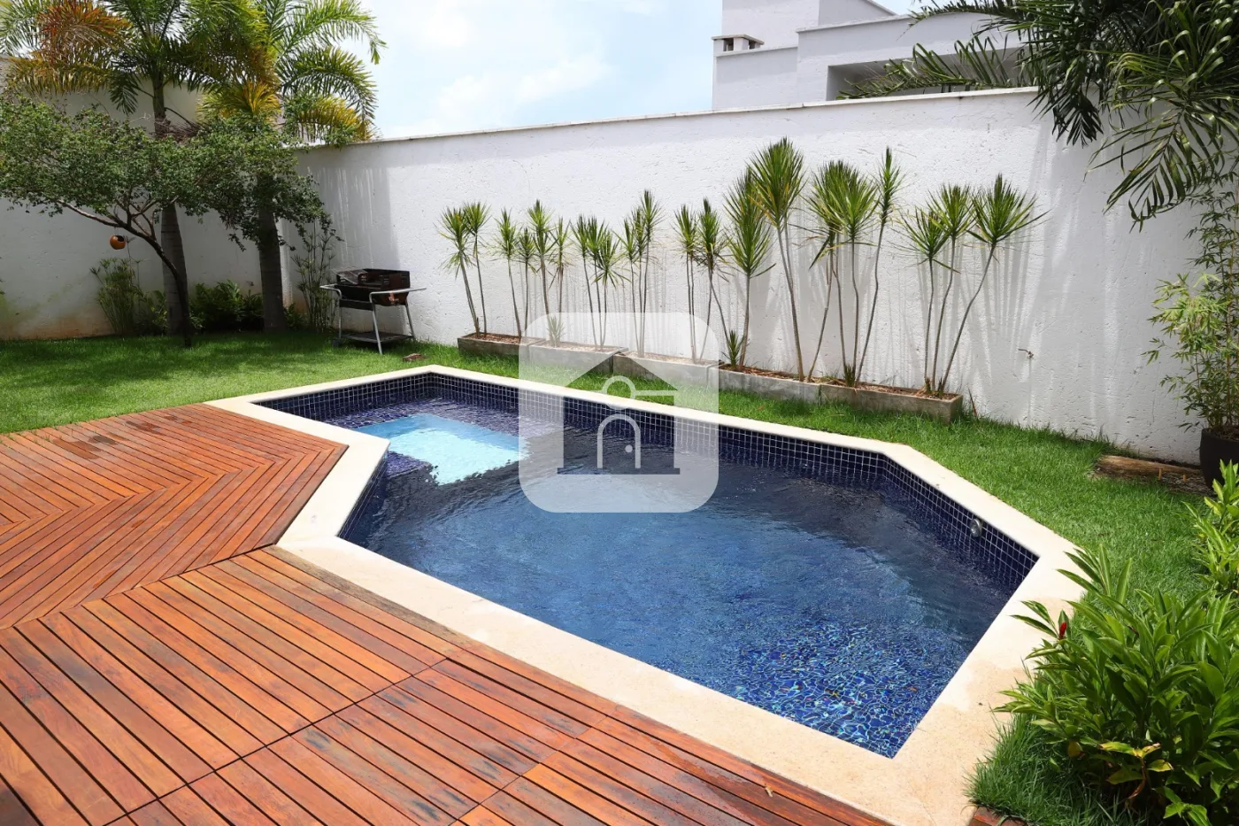 Comprar Casa / Condom&iacute;nio ou Loteamento Fechado em Uberl&acirc;ndia R$ 2.400.000,00 - Foto 34