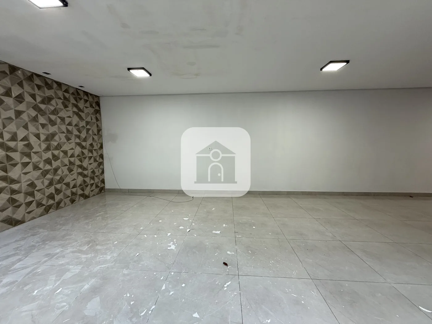 Alugar Casa / Sobrado em Uberl&acirc;ndia R$ 4.600,00 - Foto 3