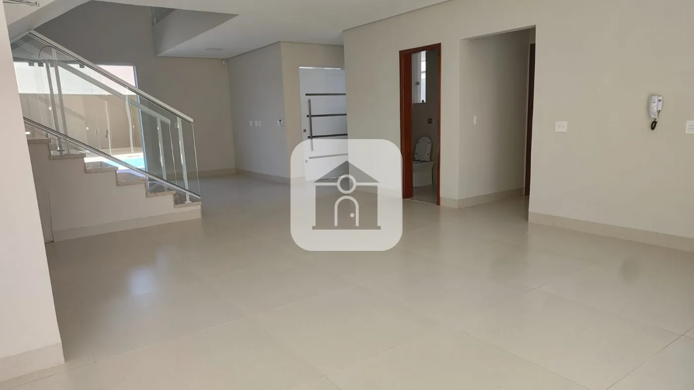 Comprar Casa / Padr&atilde;o em Araguari R$ 1.800.000,00 - Foto 28