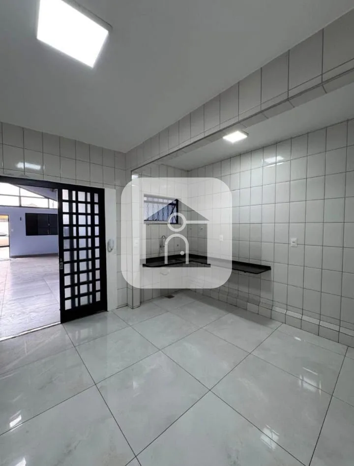 Comprar Casa / Padr&atilde;o em Araguari R$ 500.000,00 - Foto 6